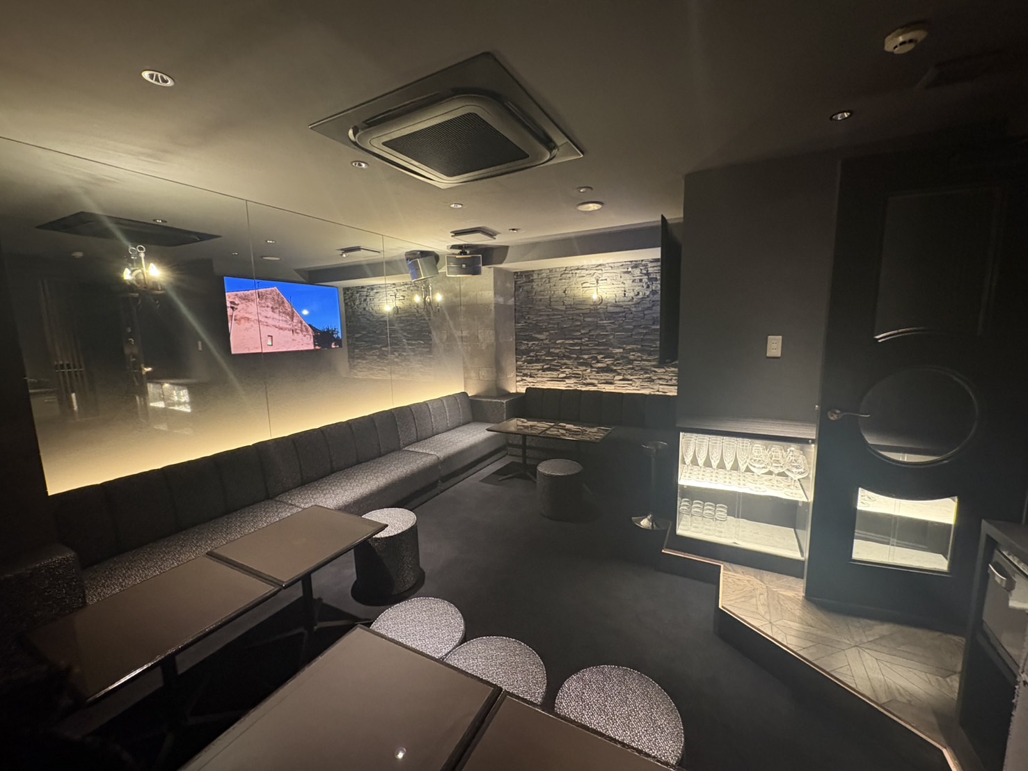 Omm Lounge